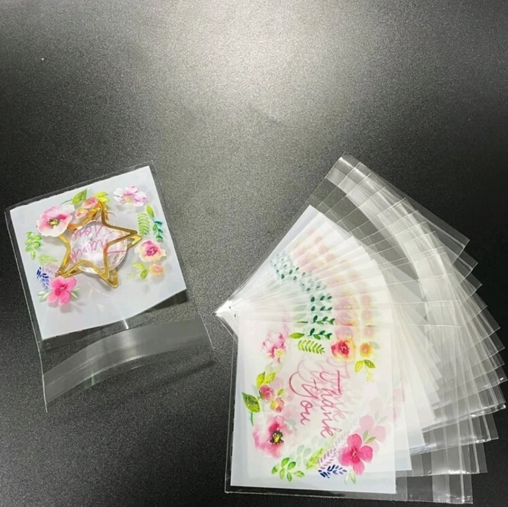 ✨️🤍 100 piece  clear plastic giftbag/ shipping supplies (2 sizes)  ✨️🤍